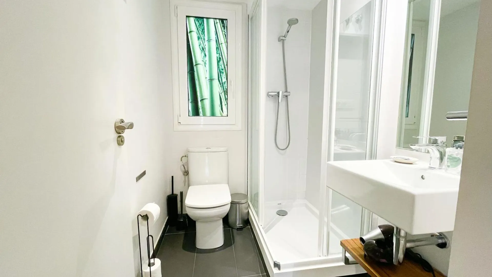 Apartment Boutique Pare Lainez- 2 Bedroom Sagrada Famlia With Balcony Barcelona